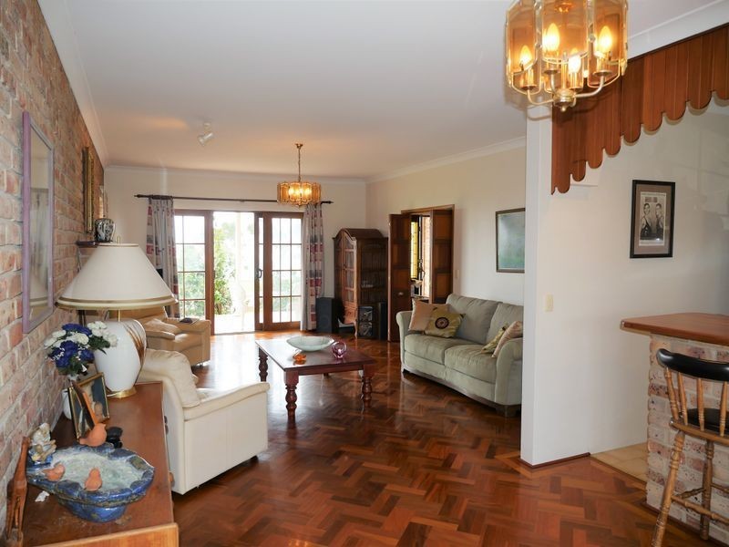 35 McMillan Crescent, Dalmeny NSW 2546