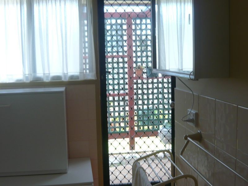 2/33 Noble Parade, Dalmeny NSW 2546