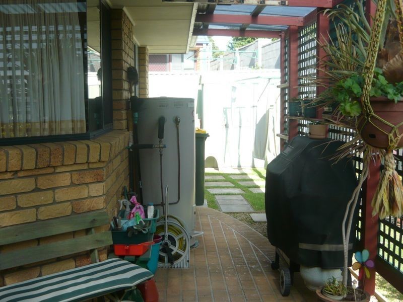 2/33 Noble Parade, Dalmeny NSW 2546