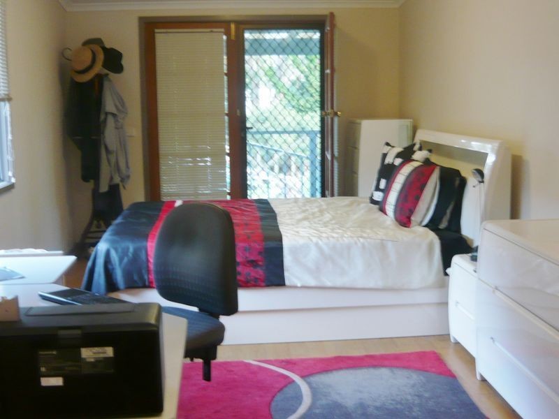 1 Mort Avenue, Dalmeny NSW 2546