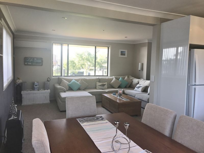 15 Sunset Boulevard, Kianga NSW 2546