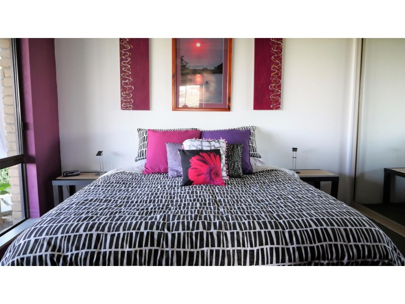 8 Warbler Crescent, North Narooma NSW 2546