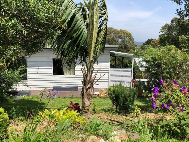 11 Mummaga Way, Dalmeny NSW 2546