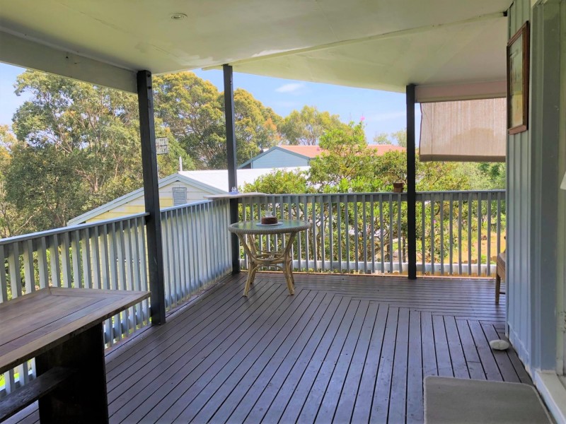 11 Mummaga Way, Dalmeny NSW 2546