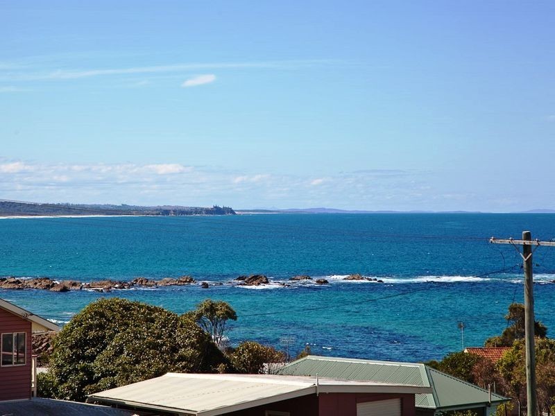 60 Noble Parade, Dalmeny NSW 2546