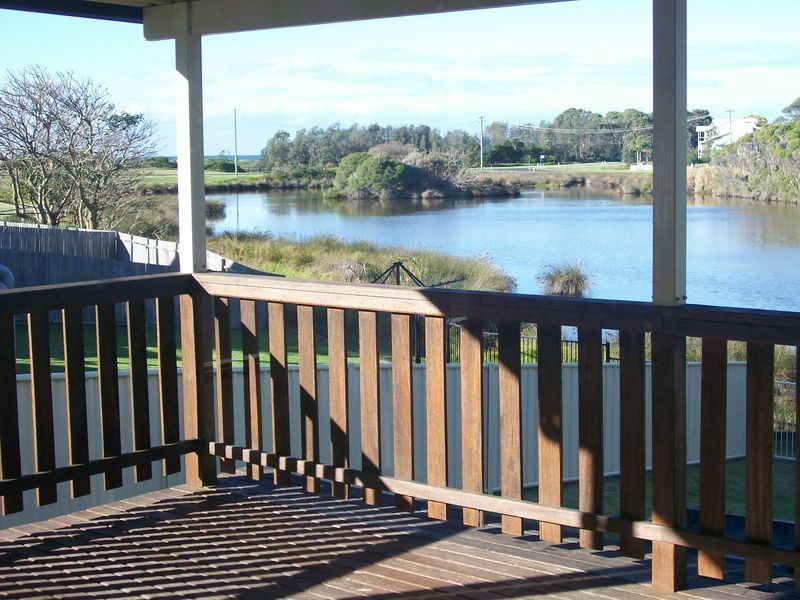 95 Cresswick Parade, Dalmeny NSW 2546