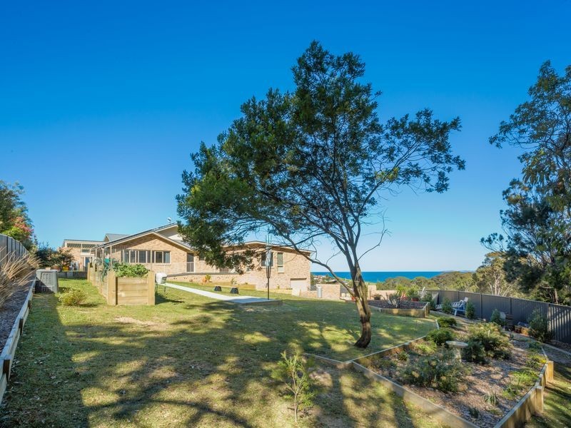 35 Yabbarra Drive, Dalmeny NSW 2546