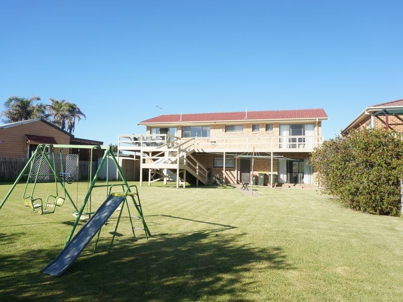 114 Noble Parade, Dalmeny NSW 2546