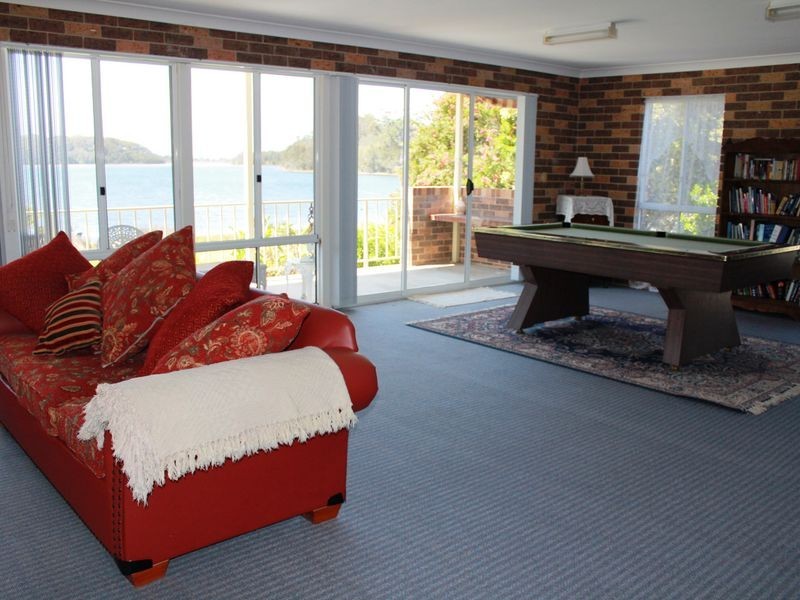 15 Myuna Street, Dalmeny NSW 2546
