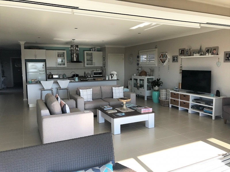 4 Dulip Close, Dalmeny NSW 2546