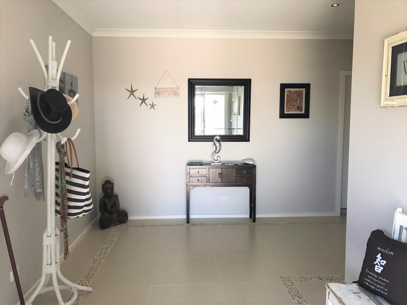 4 Dulip Close, Dalmeny NSW 2546