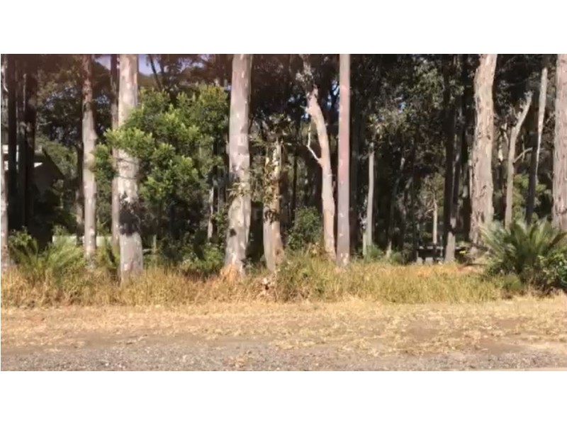 33 Coastal Court, Dalmeny NSW 2546