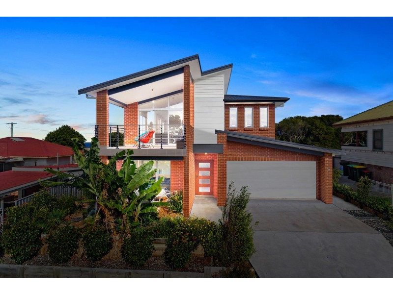 12 Lonsdale Parade, Dalmeny NSW 2546