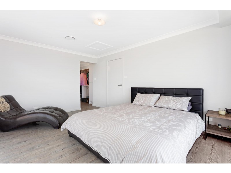 12 Lonsdale Parade, Dalmeny NSW 2546