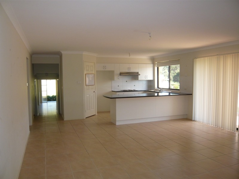 59 Warbler Crescent, North Narooma NSW 2546