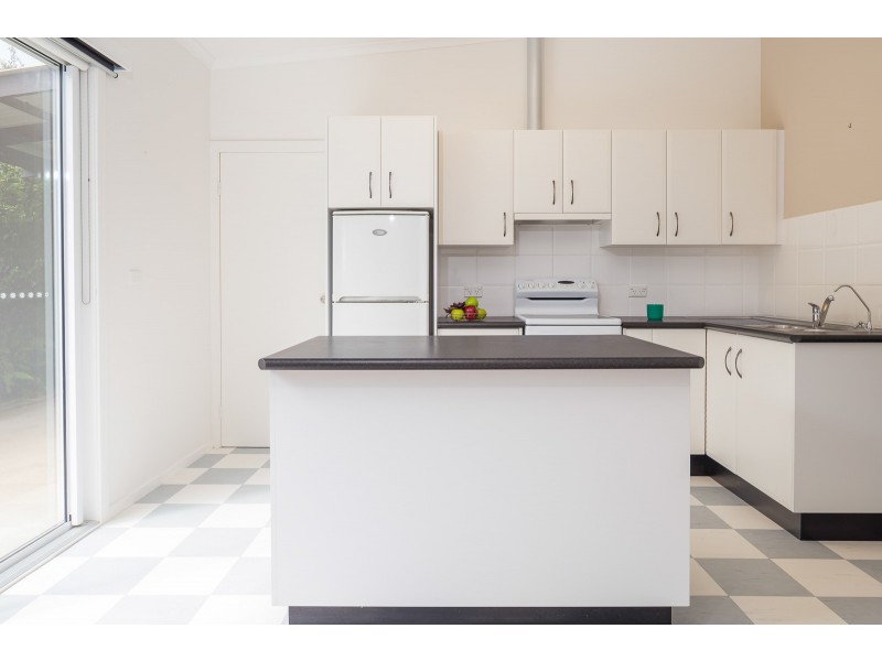 5 Ross Street, Narooma NSW 2546