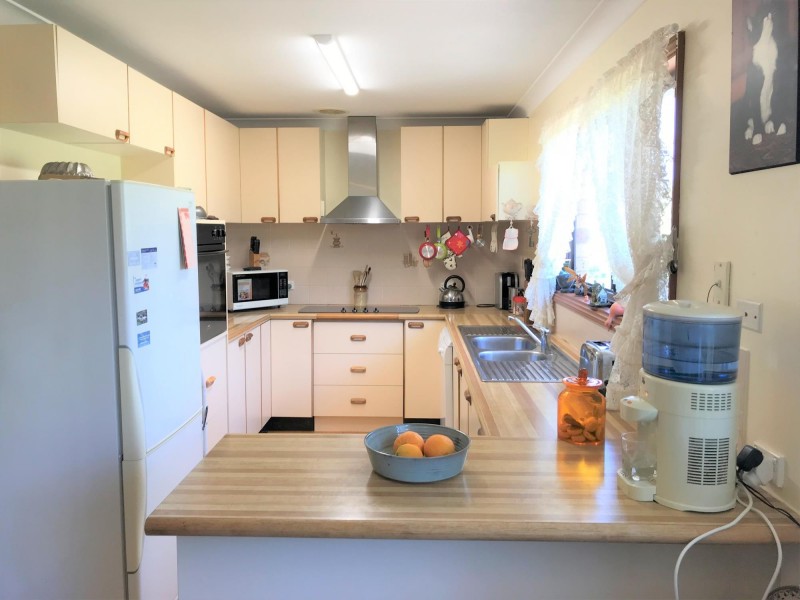 21 Lakeside Drive, Kianga NSW 2546