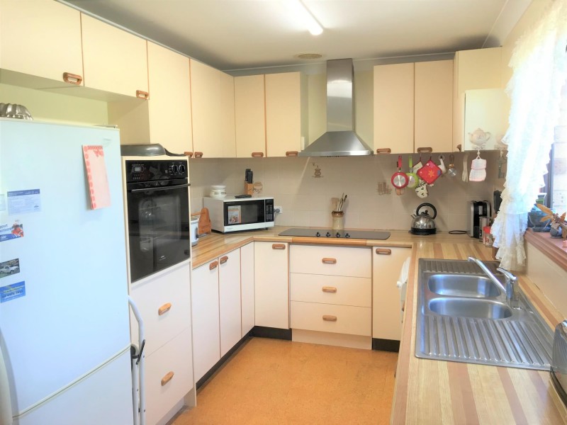 21 Lakeside Drive, Kianga NSW 2546