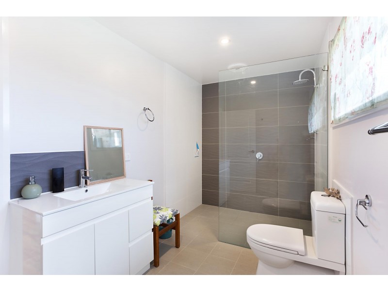 70 Noble Parade, Dalmeny NSW 2546