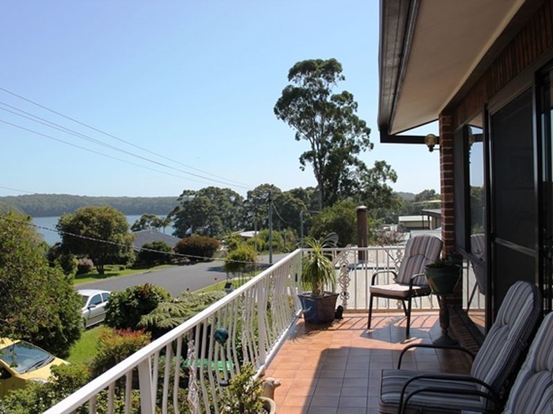 17 Attunga Street, Dalmeny NSW 2546