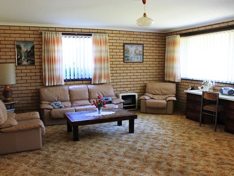 17 Attunga Street, Dalmeny NSW 2546