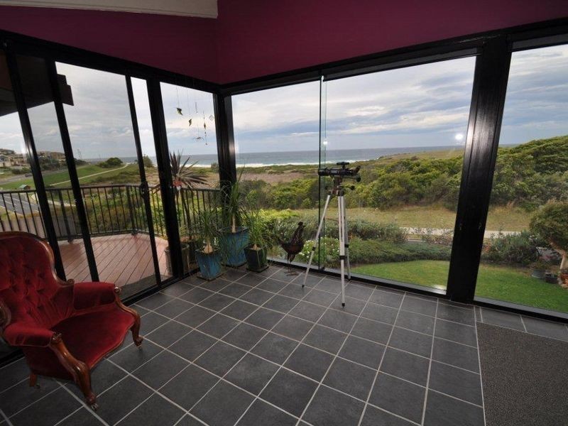 8 Warbler Crescent, Akolele NSW 2546