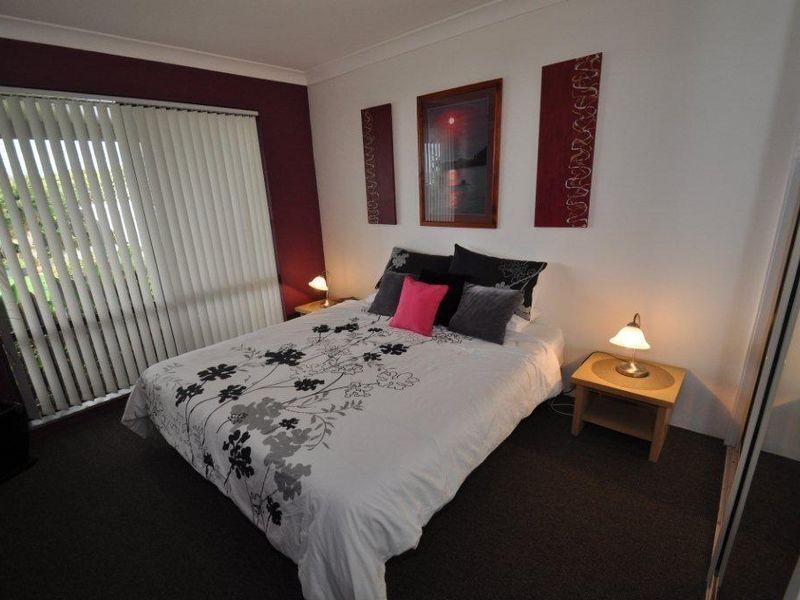 8 Warbler Crescent, Akolele NSW 2546