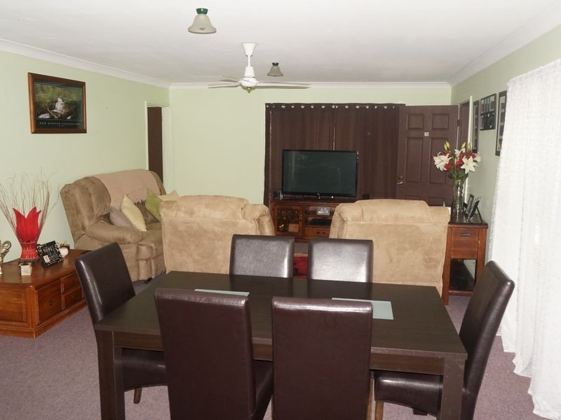 53 Tatiara Street, Dalmeny NSW 2546