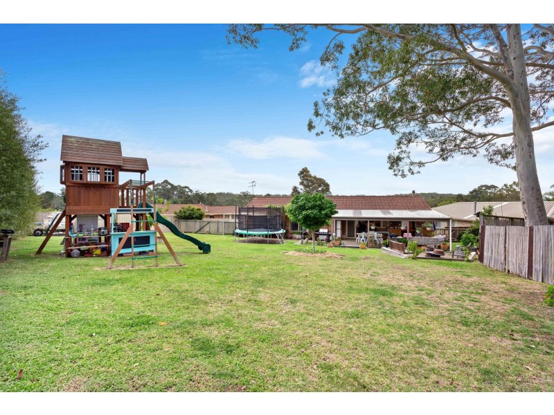 12 Brou Court, Dalmeny NSW 2546