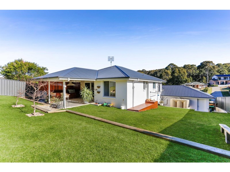 9 Yabbarra Drive, Dalmeny NSW 2546