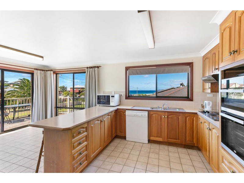 8 Mill Street, Bermagui NSW 2546