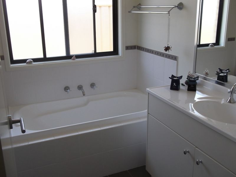 51 Warbler Crescent, Akolele NSW 2546