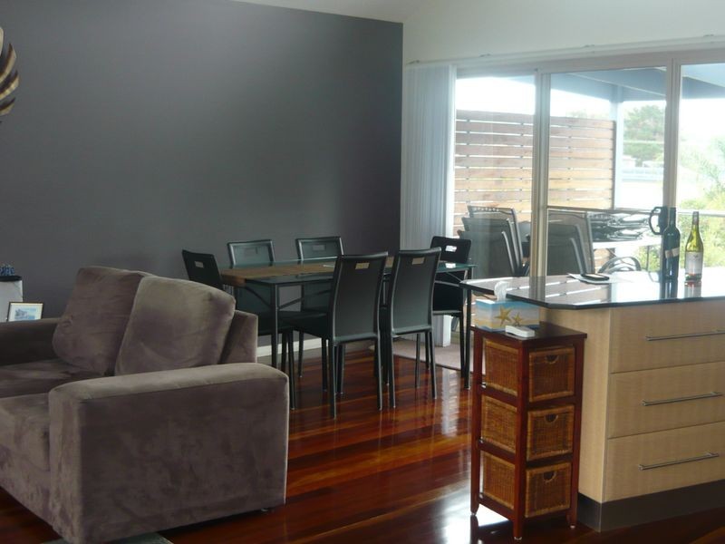 2/11 Binalong Street, Dalmeny NSW 2546
