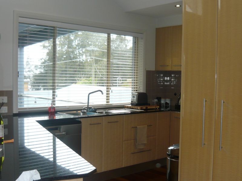 2/11 Binalong Street, Dalmeny NSW 2546