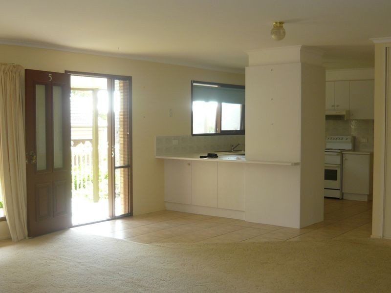 5/9 Mort Avenue, Dalmeny NSW 2546