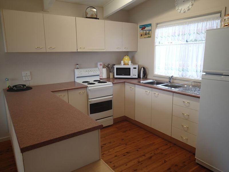 7 Myuna Street, Dalmeny NSW 2546