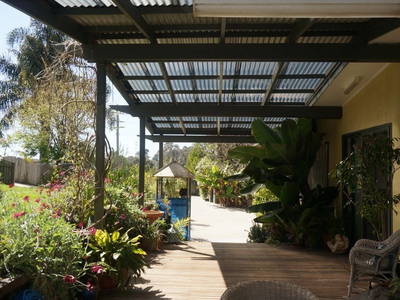 1A Mort Avenue, Dalmeny NSW 2546