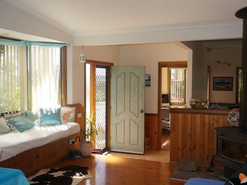 1A Mort Avenue, Dalmeny NSW 2546