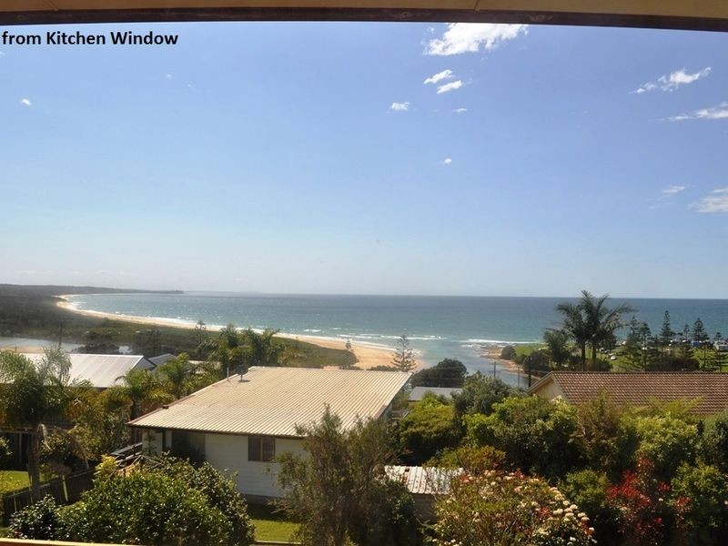 24 John Reilly Street, Dalmeny NSW 2546