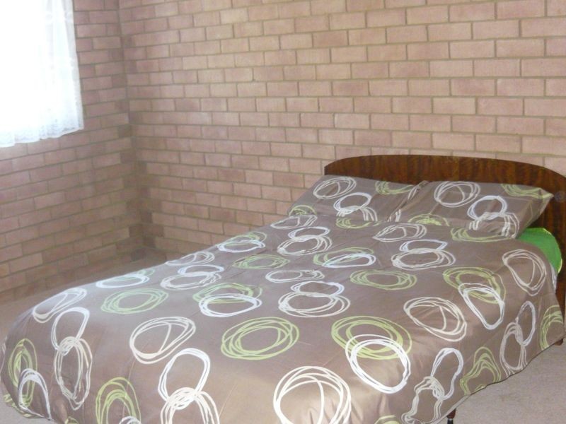 24 John Reilly Street, Dalmeny NSW 2546