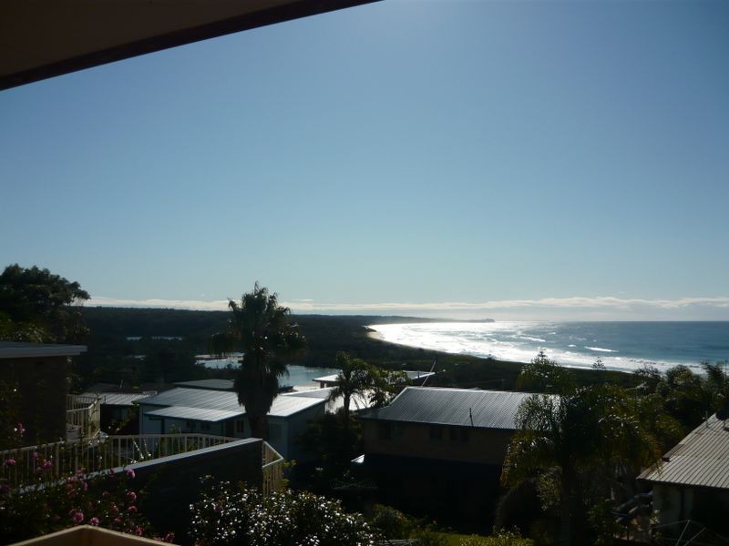 24 John Reilly Street, Dalmeny NSW 2546