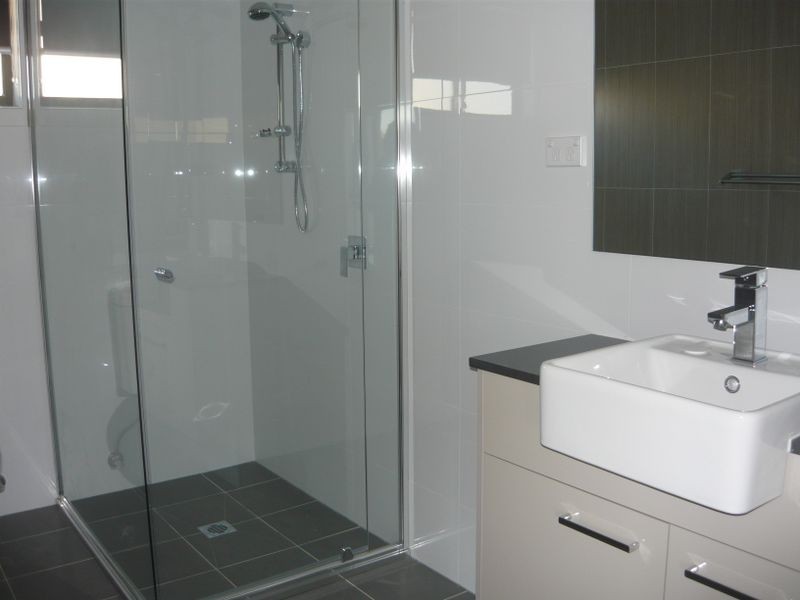 8 Dulip Close, Dalmeny NSW 2546