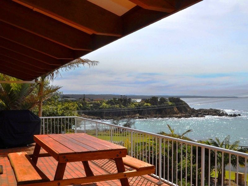 94 Ocean Parade, Dalmeny NSW 2546