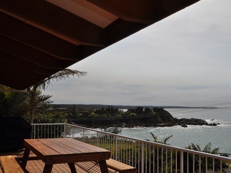 94 Ocean Parade, Dalmeny NSW 2546