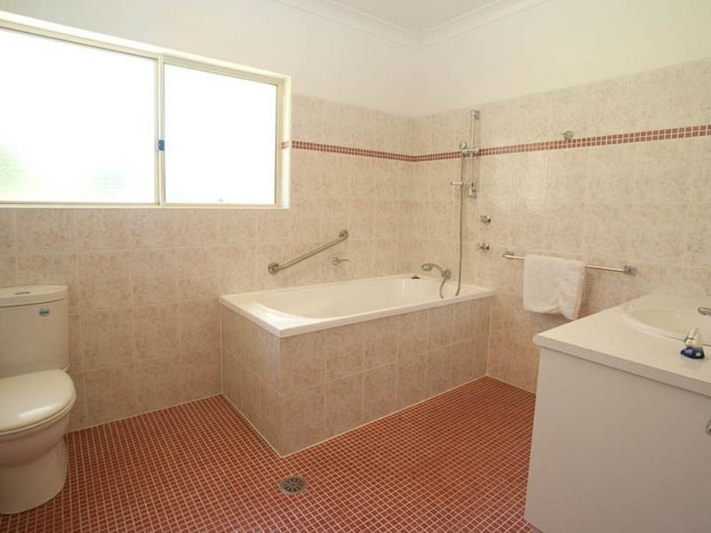 13-15 Glasshouse Rocks Road, Narooma NSW 2546