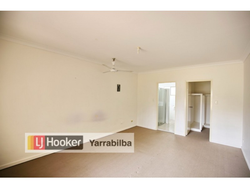 4 Vinca Street, Hillcrest QLD 4118