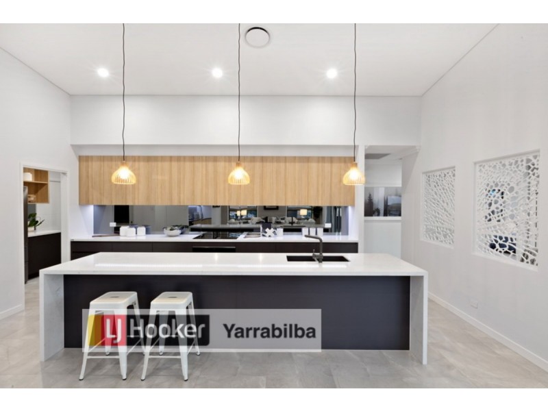 8 Bonello Circuit, Jimboomba QLD 4280