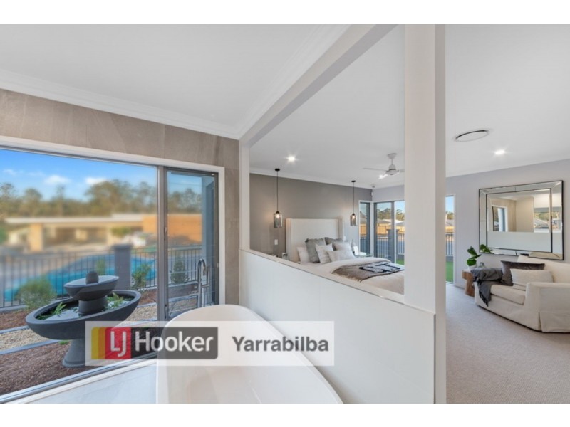 8 Bonello Circuit, Jimboomba QLD 4280