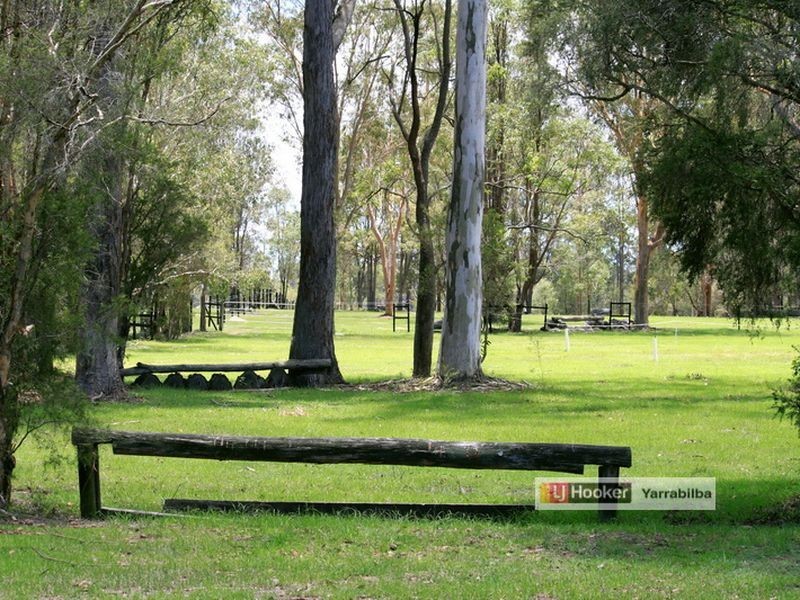 60. Coplick Crescent, Buccan QLD 4207