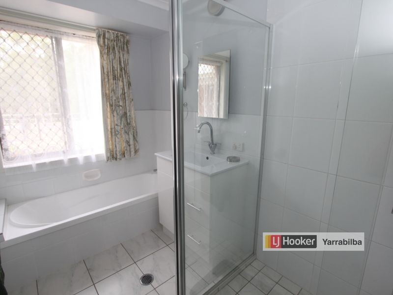 60. Coplick Crescent, Buccan QLD 4207